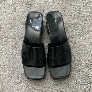 Authentic Gucci mule sandals EU 37